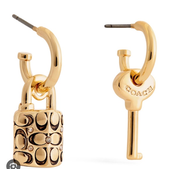 FREE FREE COACH earrings retail $95. With a $400 purchase. 2 n stock - Picture 3 of 6